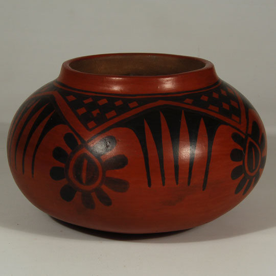 Tonita Martinez Roybal Pottery - C3776K